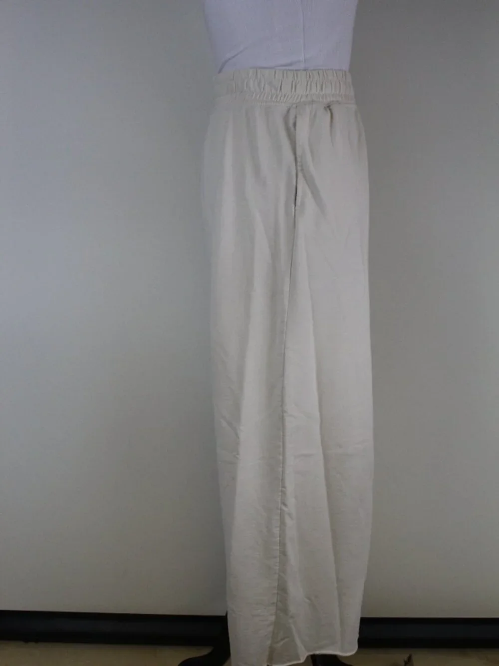 Divided H&M Cream Wide‎ Leg Pants Small Elastic Waist Lounge Minimalist